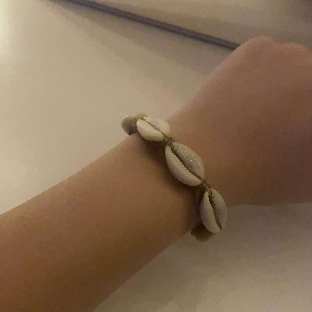 Shell Bracelet